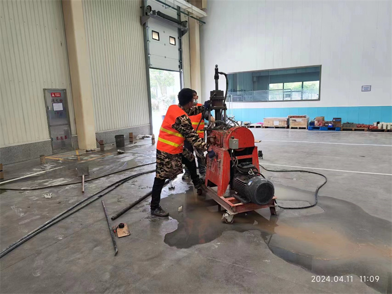 桐城厂房地面下沉塌陷注浆加固施工